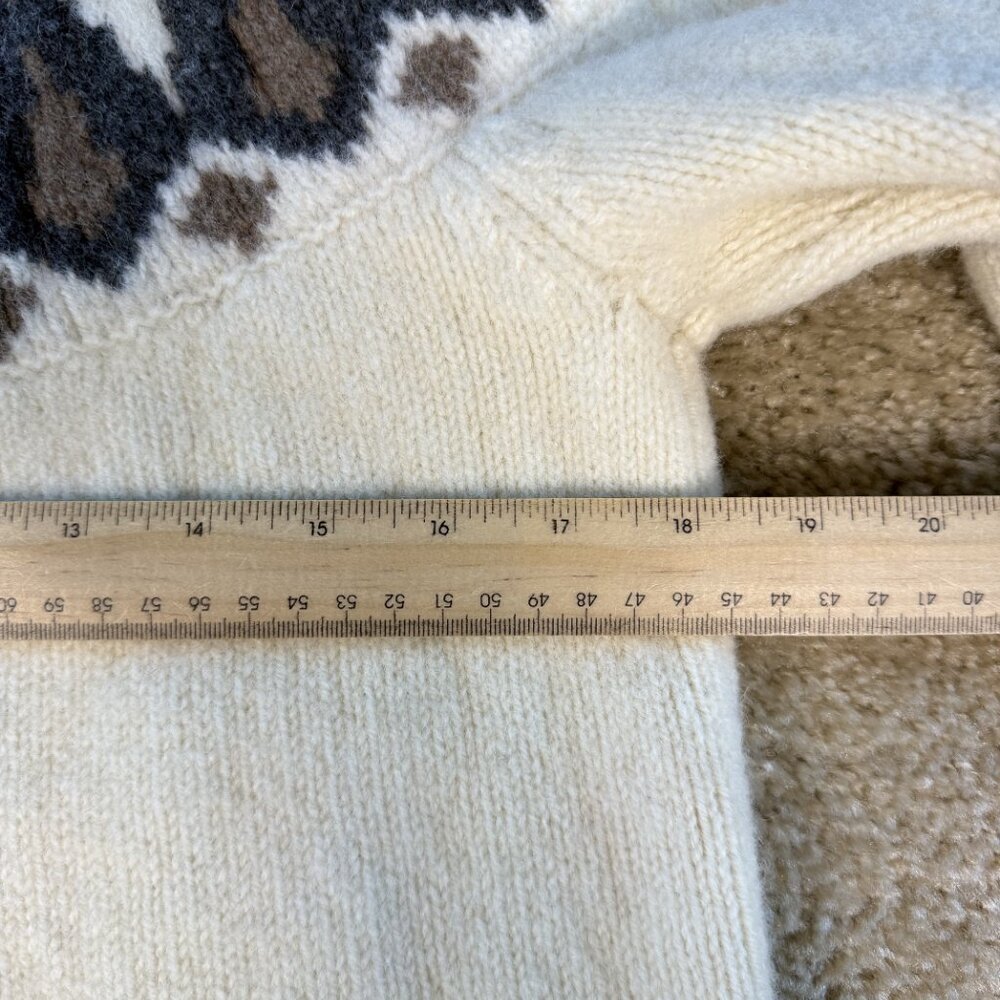 L.L. Bean Women's Nordic Fair Isle Sweater 100% Lambs Wool Vintage Size Medium - Picture 7 of 9
